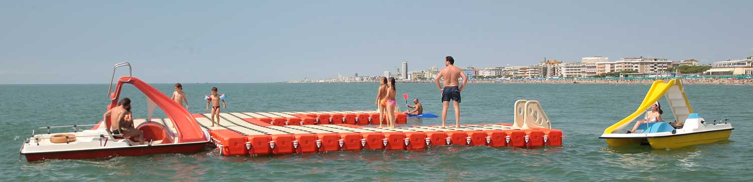 piattaforme e pontili galleggianti cubedock